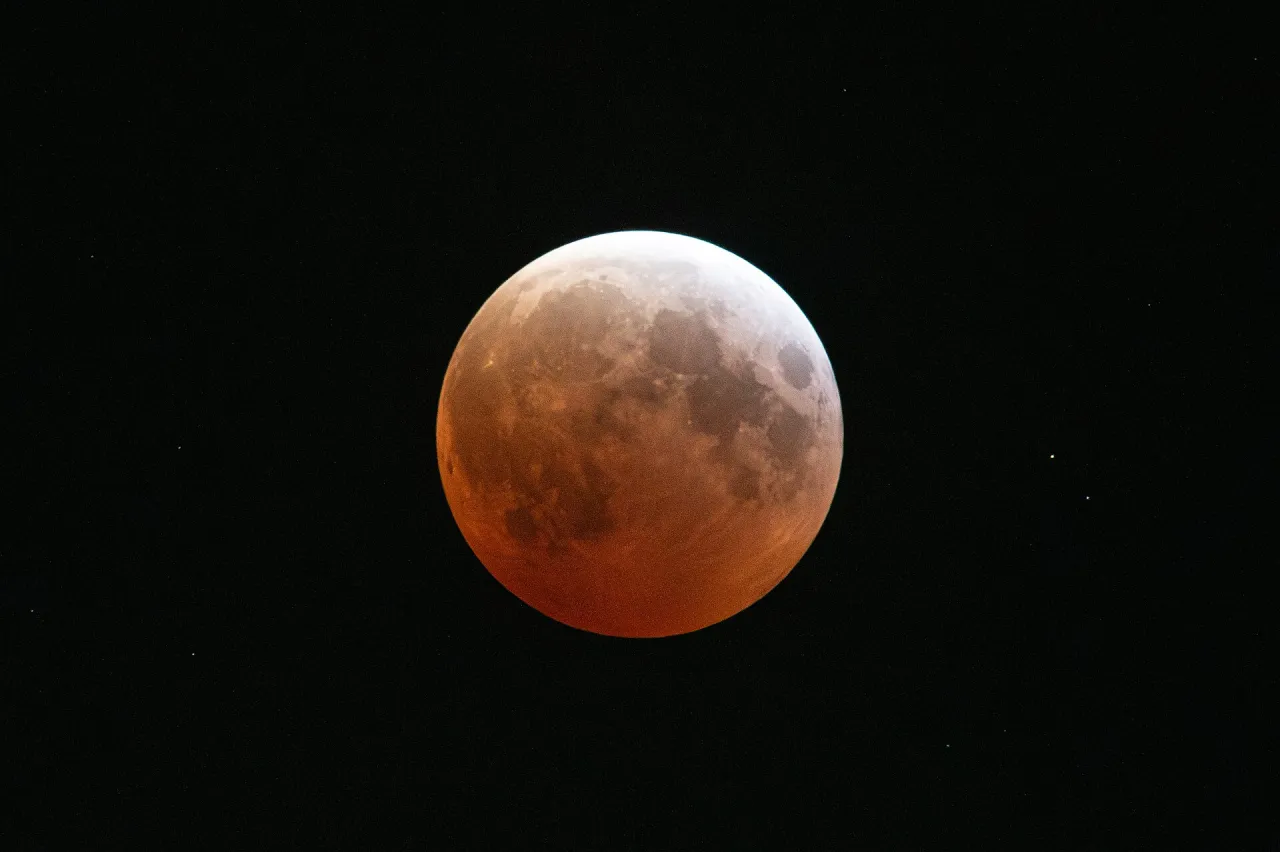 NASA photograph of a total lunar eclipse 'blood moon'